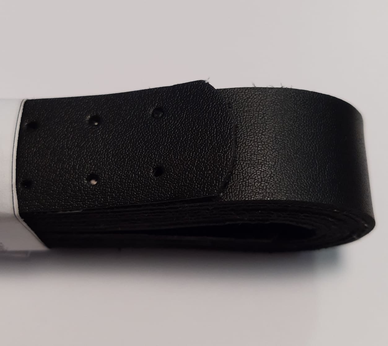 Popruhy ucha 79cm černé 2ks - skladem 1 pár  