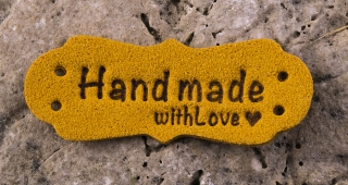 Hand Made 40x15 okrová  